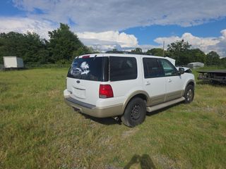 2006 Ford Expedition - Exterior Rear Right Corner Image